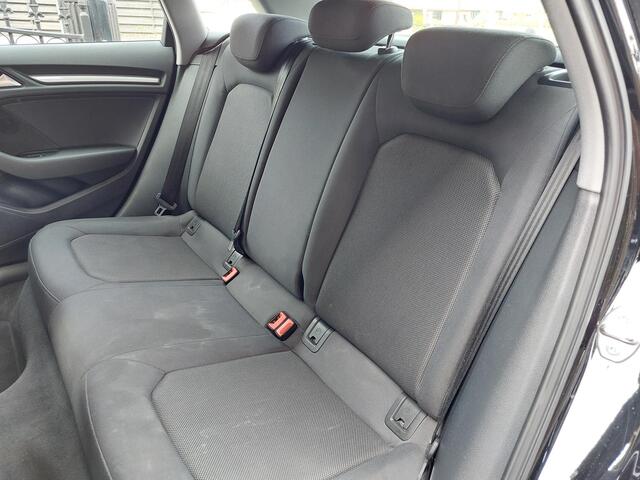 Audi A3 SPORTBACK 40 e-tron Advance Sport | Trekhaak | Camera | 100% onderhouden
