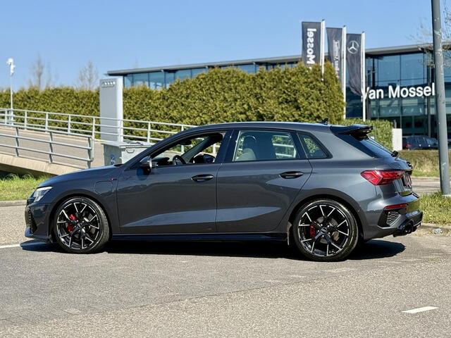 Audi A3 SPORTBACK 40 TFSI e S-line RS3 Matrix ACC Blind