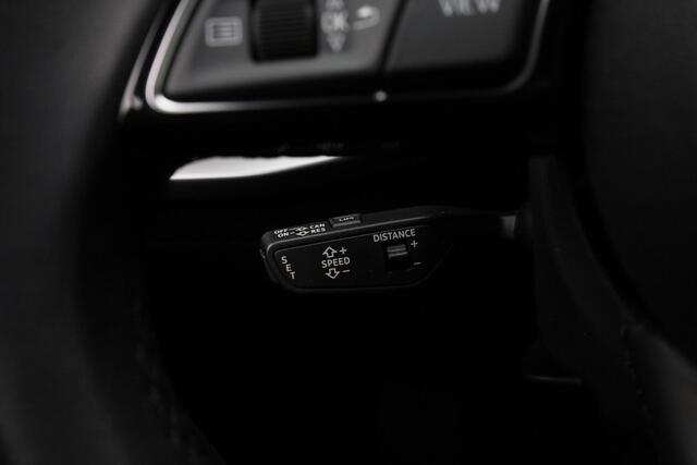Audi A3 SPORTBACK 35 TFSI 150 pk S-tronic Business edition | Trekhaak | Navigatie | Adaptive Cruise | Parkeersensoren achter | Sportstoelen
