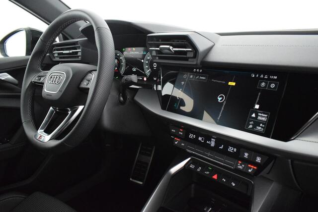 Audi A3 SPORTBACK 40 TFSI e 204pk Advanced edition S-Line Camera Keyless Stoelverwarming Led ACC Virtual Cockpit Navigatie
