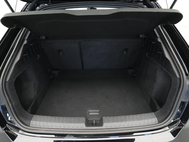 Audi A3 SPORTBACK 30 TFSI Pro Line Navi via App Pdc Cruise 18 inch velgen