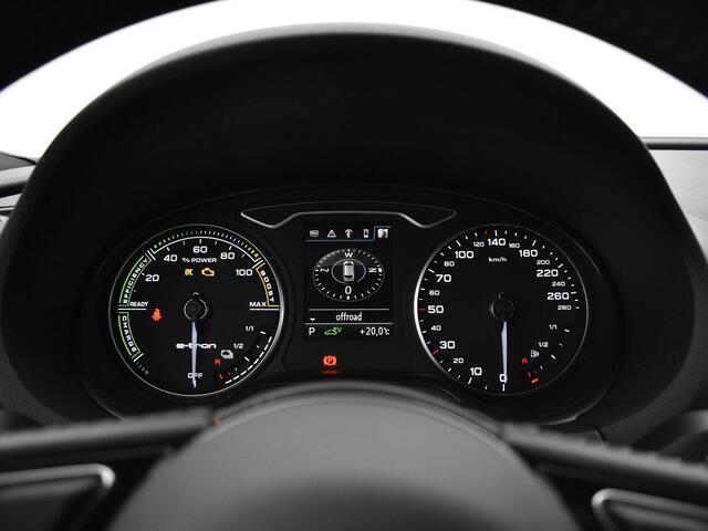 Audi A3 SPORTBACK E-Tron 1.4 204pk S-Tronic Sport · Keyless · Navi · Camera · P-Sensoren · Cruise Control · Stoelverwarming · 17'' Inch ·