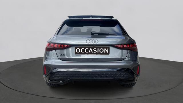 Audi A3 SPORTBACK 45 TFSI e 272pk S edition Competition 19'' LMV / Panodak / Sonos
