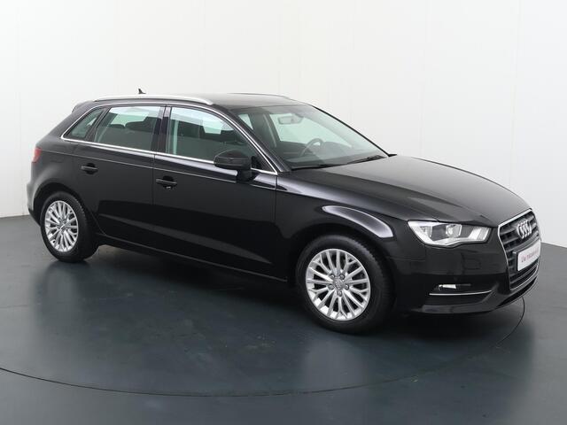 Audi A3 SPORTBACK 1.4 TFSI CoD Ambition Sport Edition | 150 PK | Multifunctioneel stuurwiel | Cruise control | Automatische verlichting | spraakbediening | Deurvergrendeling | PDC voor & achter | Navigatie | Bluetooth | Stoelverwarming | Climate | 5-deurs | Trekhaak | Lm16