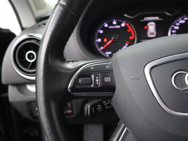 Audi A3 SPORTBACK 1.4 TFSI CoD Ambition Sport Edition | 150 PK | Multifunctioneel stuurwiel | Cruise control | Automatische verlichting | spraakbediening | Deurvergrendeling | PDC voor & achter | Navigatie | Bluetooth | Stoelverwarming | Climate | 5-deurs | Trekhaak | Lm16