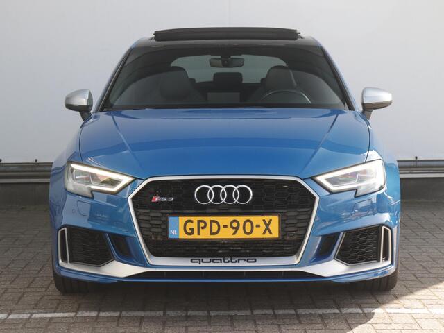Audi A3 SPORTBACK 2.5 TFSI RS 3 quattro | Panoramadak | Schaalstoelen | Bang&Olufsen | Dealer onderhouden |