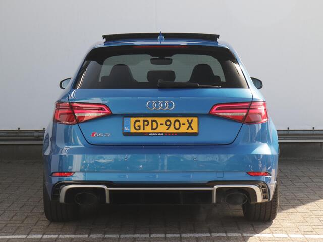 Audi A3 SPORTBACK 2.5 TFSI RS 3 quattro | Panoramadak | Schaalstoelen | Bang&Olufsen | Dealer onderhouden |