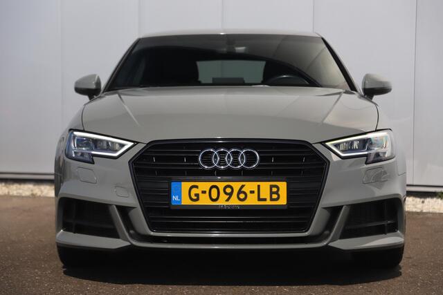 Audi A3 SPORTBACK 35 TFSI CoD Advance Sport 150PK Automaat Black Optic Virtual Cockpit Half Leder Stoelverwarming Navigatie Carplay Android Parkeersensor 18 inch S-Line Velgen