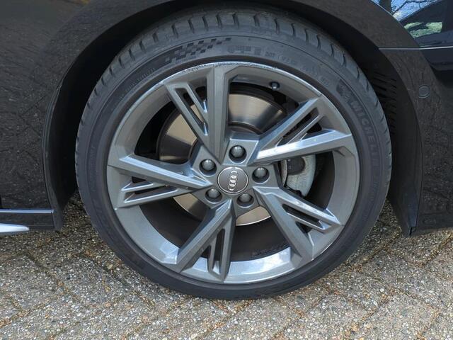 Audi A3 SPORTBACK 30 TFSI S edition HAND/ Met/ VC/ 110 PK !!/ Led/ 2x S line/ Camera/ Clima/ Navi/ PDC/ 18 lmv