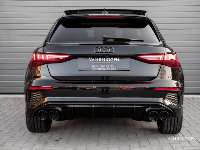 Audi A3 SPORTBACK 45 TFSI e S-Line Pano RS B&O ACC S3 BTW Sfeer