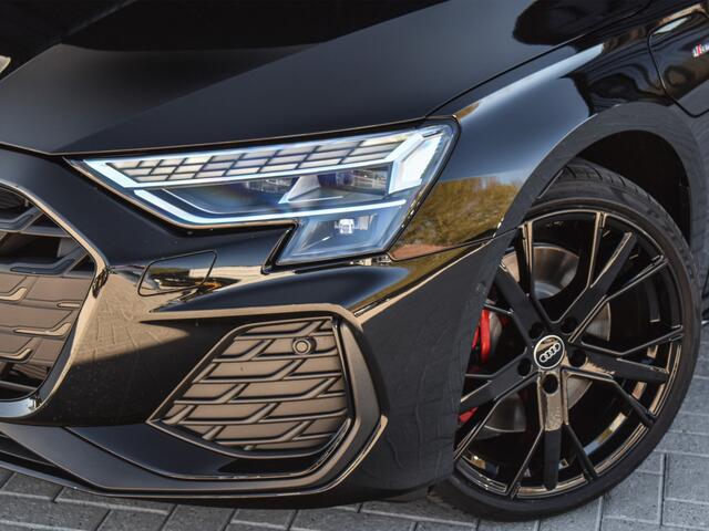 Audi A3 SPORTBACK 45 TFSI e S EDITION COMPETITION | PANORAMADAK | S-SEATS | SONOS SOUND | CAMERA | BLACK-OPTIC | AMBIANCE INTERIEUR