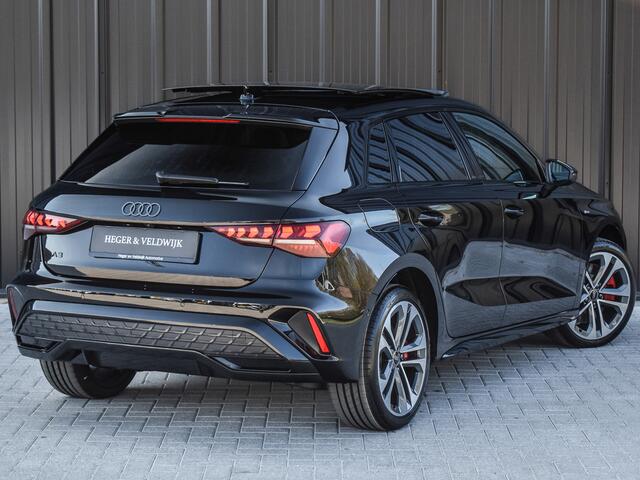 Audi A3 SPORTBACK 45 TFSI e S EDITION COMPETITION | PANORAMADAK | S-SEATS | SONOS SOUND | CAMERA | BLACK-OPTIC | AMBIANCE INTERIEUR