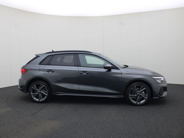 Audi A3 SPORTBACK 40 TFSIe 150kW/204PK S Line · Drive select · Leder/stof · Trekhaak · Garantie tot juni 2026 of 100000km