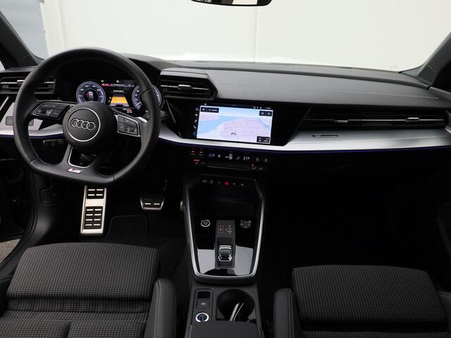 Audi A3 SPORTBACK 40 TFSIe 150kW/204PK S Line · Drive select · Leder/stof · Trekhaak · Garantie tot juni 2026 of 100000km