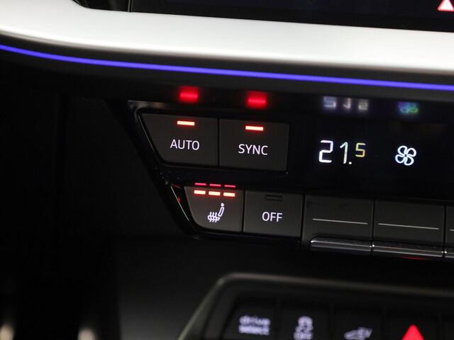 Audi A3 SPORTBACK 40 TFSIe 150kW/204PK S Line · Drive select · Leder/stof · Trekhaak · Garantie tot juni 2026 of 100000km