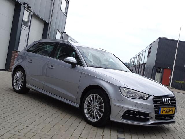 Audi A3 SPORTBACK 1.4 e-tron PHEV Attraction Pro Line plus Automaat, Navigatie, Airco/ECC, CruiseControl, Sport Interieur, Parkeersensoren, LM-velgen