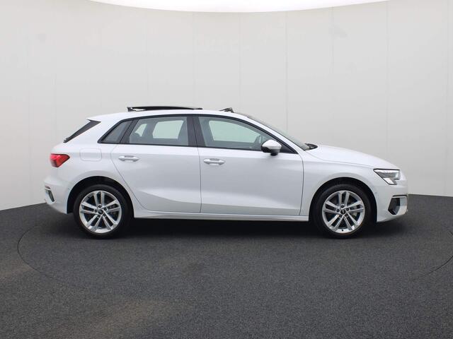 Audi A3 SPORTBACK 40 TFSIe 150kW/204PK Advanced · Panoramadak · Drive select · Parkeersensoren · Garantie tot juni 2026