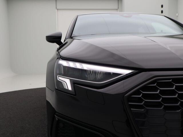 Audi A3 SPORTBACK 30 TFSi Automaat Advanced edition | Zwart Optiek | Sportstoelen | Privacy Glas | Adaptive Cruise | Carplay | 63.915 Km!!