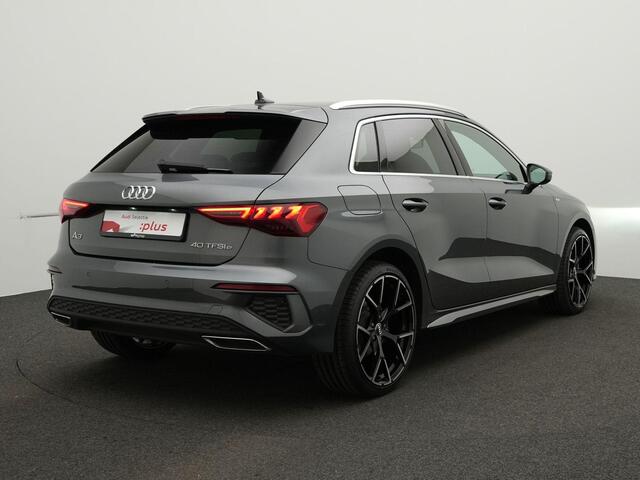 Audi A3 SPORTBACK 40 TFSI e Advanced S-line edition | Adaptive cruise control | Audi virtual cockpit | MMI navigatie plus MMI touch | Sportstoelen