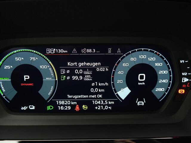 Audi A3 SPORTBACK 40 TFSI e Advanced S-line edition | Adaptive cruise control | Audi virtual cockpit | MMI navigatie plus MMI touch | Sportstoelen