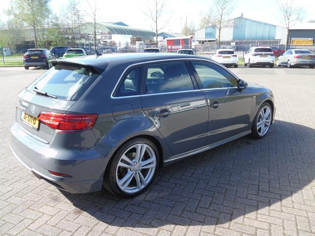 Audi A3 SPORTBACK 35 TFSI CoD Sport S Line Edition