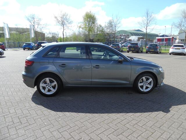 Audi A3 SPORTBACK 30 TFSI Pro Line