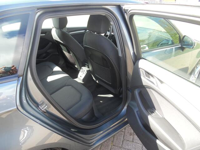 Audi A3 SPORTBACK 30 TFSI Pro Line