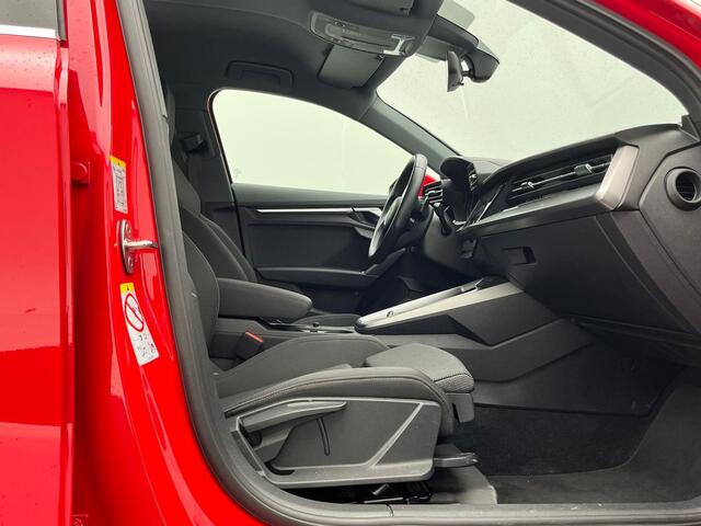 Audi A3 SPORTBACK 35 TFSi 150 Pk Automaat Advanced edition | Cruise Control | CarPlay | Navigatie | Bluetooth | Parkeersensoren Achter | 17 Inch | 57.694 Km!!