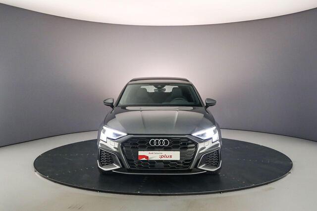 Audi A3 SPORTBACK 45 TFSI e S Edition Comp. | Pano | B&O | Adapt. Cruise | Keyless | 18 Inch | S Line | Elek Stoel | Matix LED | Optiek Zwart