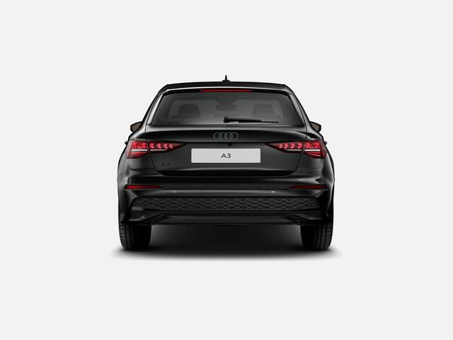 Audi A3 SPORTBACK 30 TFSI Advanced edition 116 PK · Assis.pak driving+parking plus · Privacy glas · Afgevlakt stuurwiel