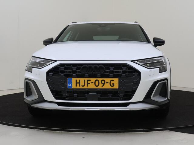 Audi A3 SPORTBACK allstreet 40 TFSI e Advanced edition | S-line interieur | 18 inch LM velgen | Sonos speakersysteem | Comfortsleutel | Elek. bedienbare achterklep | Achteruitrijcamera