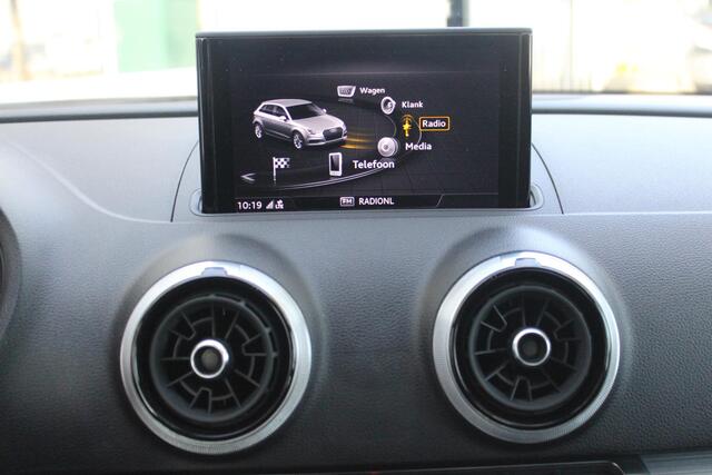 Audi A3 SPORTBACK 40 e-tron Advance Sport
