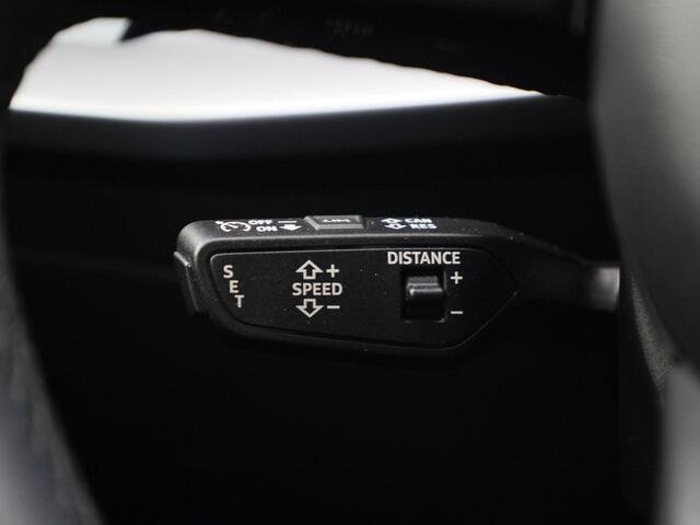 Audi A3 SPORTBACK 40 TFSIe 150kW/204PK S Line ext. · Drive select · Navigatie · Camera + Parkeersensoren