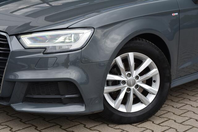 Audi A3 SPORTBACK 1.4 TFSI S-Line | Led | B&O | Stoel Verwarming |