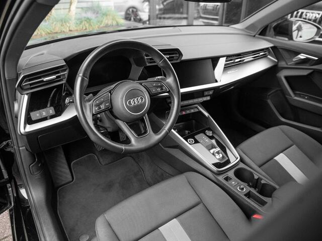 Audi A3 SPORTBACK 40 TFSI e Business edition Stoelv LED Cruise 18'