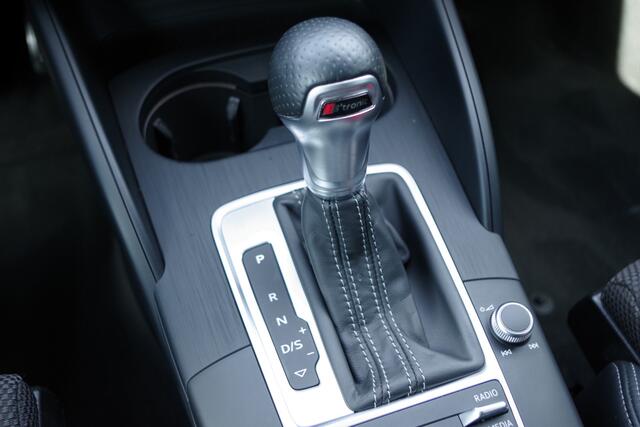 Audi A3 SPORTBACK 30 TFSI 115 PK S-Line Sport Edition Automaat, 3 x S-Line, LED, Carplay, Digitale Cockpit, Climate Control