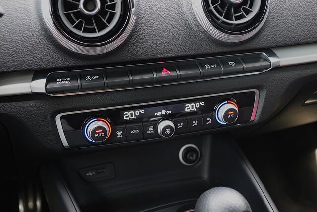 Audi A3 SPORTBACK 30 TFSI 115 PK S-Line Sport Edition Automaat, 3 x S-Line, LED, Carplay, Digitale Cockpit, Climate Control