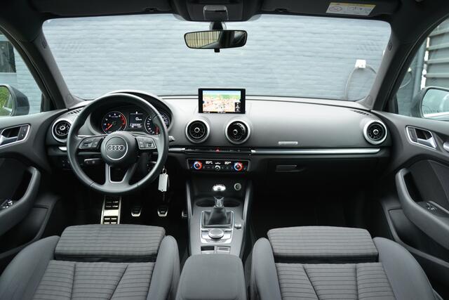 Audi A3 SPORTBACK 1.5 TFSI CoD Ultra S-Line