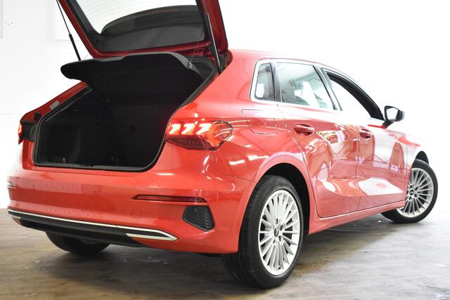 Audi A3 SPORTBACK 35 TFSI 150PK S-TRONIC BUSINESS SPORT NAVI/LED/CARPLAY