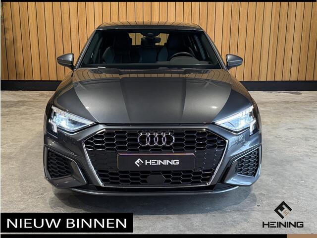 Audi A3 SPORTBACK 30 TFSI S edition S-Line binnen en buiten. 36000 km met NAP!!!