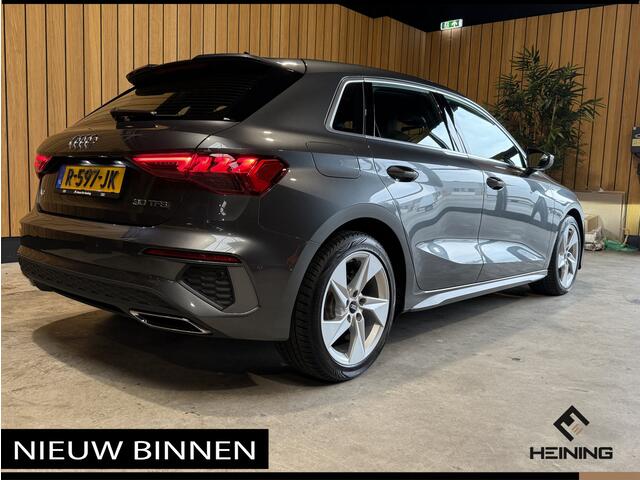 Audi A3 SPORTBACK 30 TFSI S edition S-Line binnen en buiten. 36000 km met NAP!!!