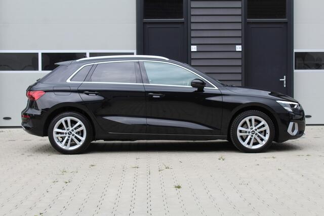 Audi A3 SPORTBACK 40 TFSI e 204Pk PHEV Business edition | Donkere hemel | Full-LED