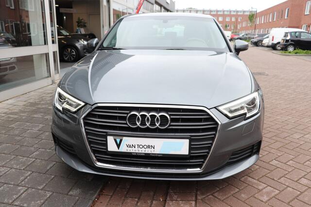 Audi A3 SPORTBACK 1.0 TFSI Pro Line Automaat. getuned, Wegklapbare trekhaak, goed onderhouden.