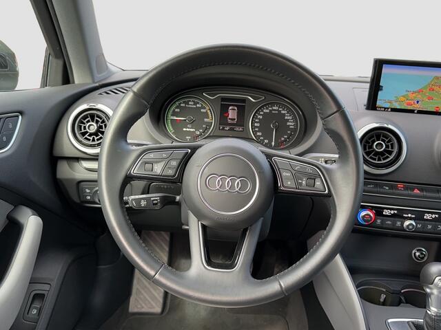 Audi A3 SPORTBACK 1.4 e-tron Sport PL+ Adaptive Cruise | Alcantara Leder | Sportstoelen