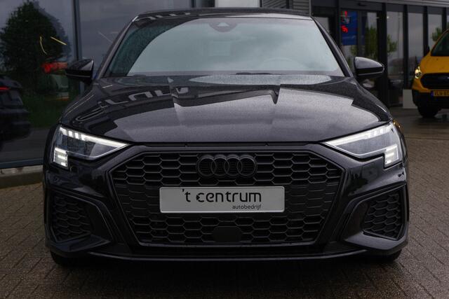 Audi A3 SPORTBACK 40 TFSI e 204 PK S-Line Advanced PHEV, Panoramadak, RS-Sportstoelen, B&O Sound, Matrix, Sfeerverlichting, Camera
