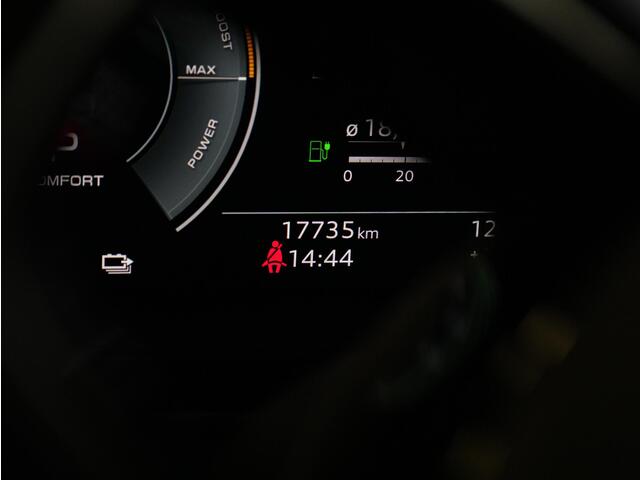 Audi A3 SPORTBACK 40 TFSI e 204 pk S-tronic Edition / S-Line | Achteruitrijcamera | Stoelverwarming | Adaptive Cruise | Keyless Entry | Parkeersensoren achter