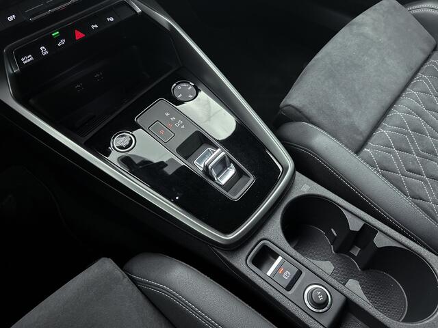 Audi A3 SPORTBACK 45 TFSI e S-edition Comp. S-line 2x, 19" LM, S-line ruit stoelen