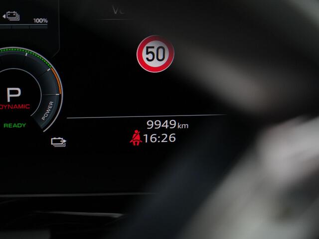 Audi A3 SPORTBACK 40 TFSI e 204 pk S-tronic Advanced edition | Panoramadak | Leder | Achteruitrijcamera | Navigatie | Stoelverwarming | Adaptive Cruise