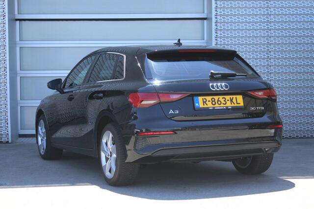 Audi A3 SPORTBACK 30 TFSI 110pk Pro Line / Privacy Glass / 17"LM