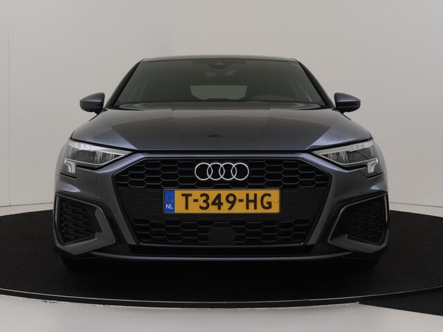 Audi A3 SPORTBACK 30 TFSI S edition | Navigatie plus | Virtual cockpit | CarPlay | Climate control | Draadloze telefoonlader | Parkeersensoren achter |